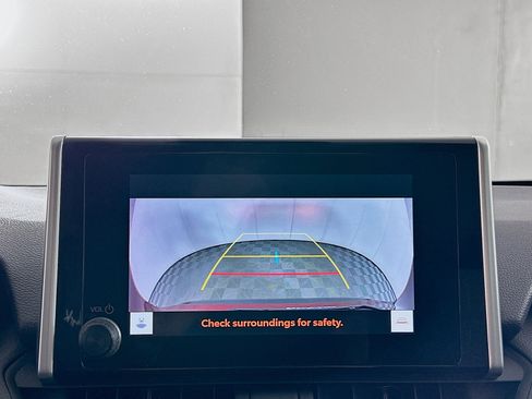 Used 2023 Toyota RAV4 XLE image 22