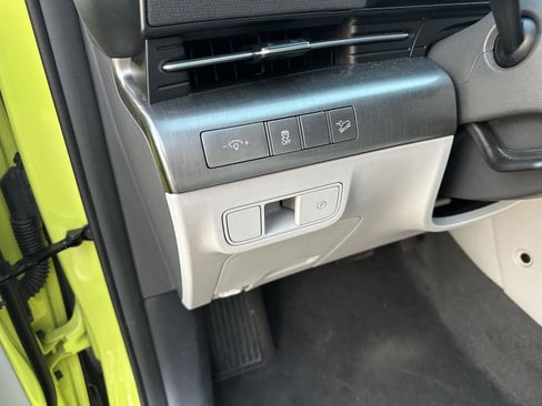 Used 2024 Hyundai Kona SEL AWD/4WD image 18