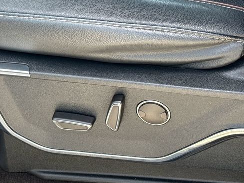 Used 2021 Ford F150 Lariat RWD image 25