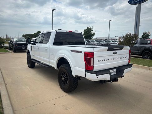 Used 2022 Ford F250 Lariat w/ Tremor Off-Road Package AWD/4WD image 7