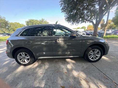 Used 2023 Audi Q5 2.0T Premium w/ Convenience Package AWD/4WD image 6