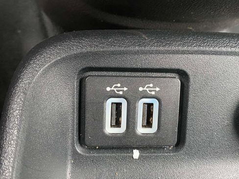 Used 2022 Ford Transit Connect XL image 41