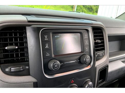 Used 2015 RAM 1500 Express AWD/4WD image 19