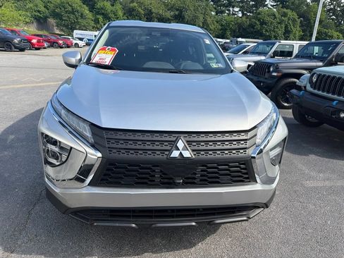 Used 2022 Mitsubishi Eclipse Cross ES AWD/4WD image 2