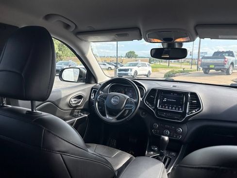 Used 2020 Jeep Cherokee Limited AWD/4WD image 30