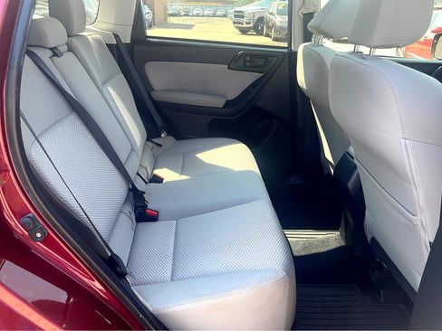 Used 2016 Subaru Forester 2.5i Premium w/ All-Weather Package image 15
