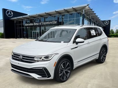 Used 2024 Volkswagen Tiguan SEL R-Line