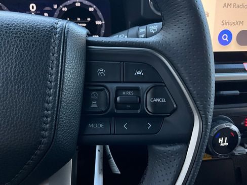 New 2025 Toyota 4Runner Limited image 39