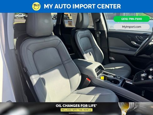 Used 2022 Lincoln Corsair Reserve w/ Sport Package AWD/4WD image 32