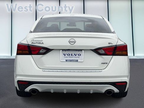 Used 2023 Nissan Altima 2.5 SL AWD/4WD image 6