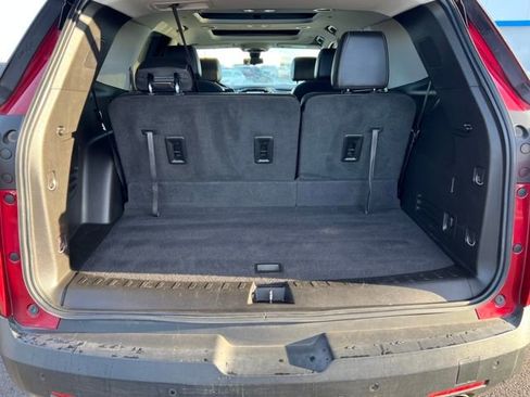 Used 2020 Chevrolet Traverse RS image 25