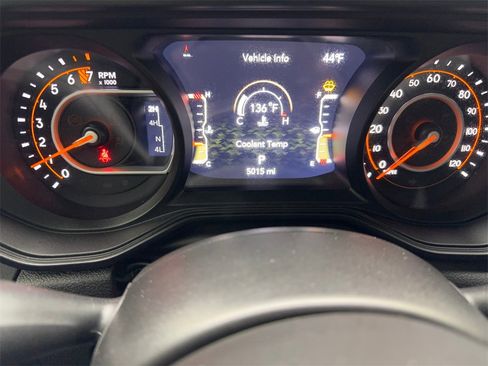 Used 2025 Jeep Gladiator Mojave w/ Safety Group image 59