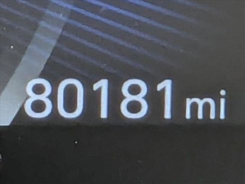 Used 2020 Hyundai Santa Fe Limited image 11