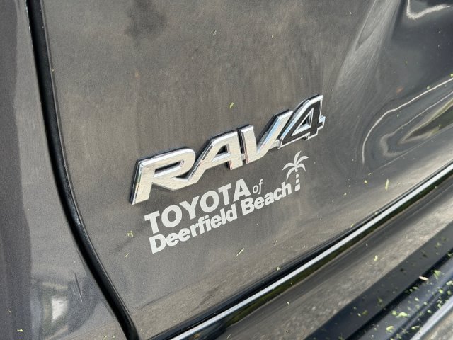 Certified 2020 Toyota RAV4 XSE w/ XSE Grade Weather Package AWD/4WD image 16