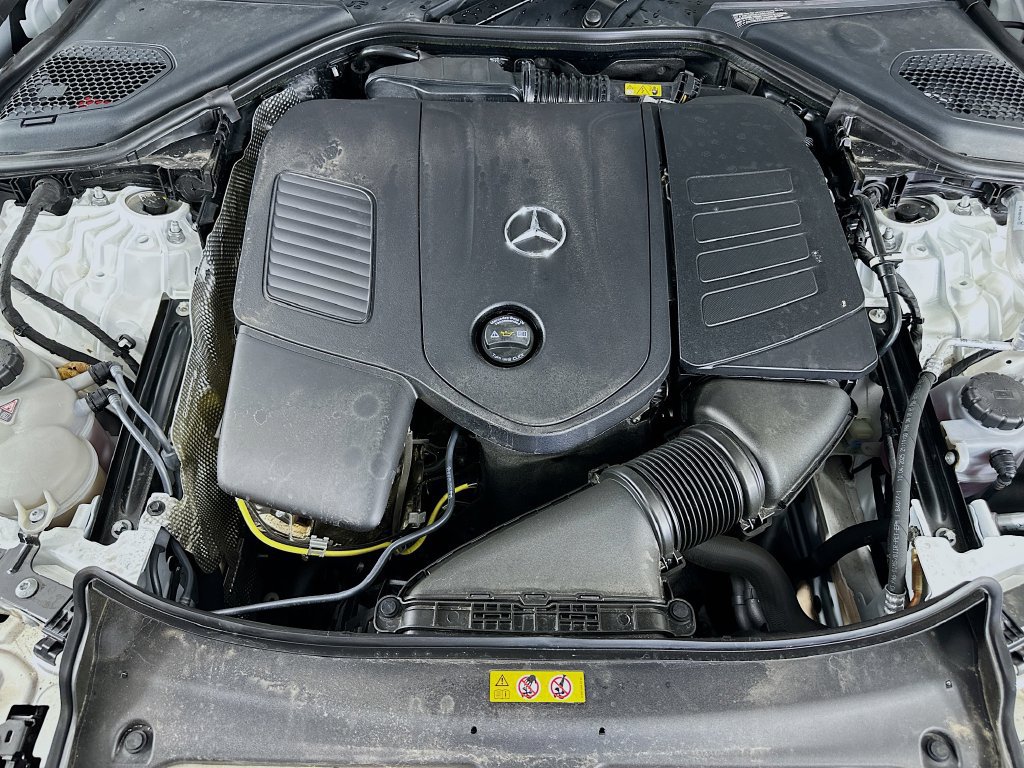 Used 2026 Mercedes-Benz E 350 4MATIC Sedan image 39