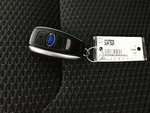Used 2023 Subaru Forester Premium AWD/4WD image 36