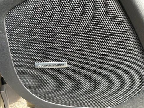 Used 2023 Subaru Ascent Touring image 19