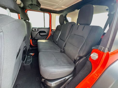 Certified 2023 Jeep Wrangler Unlimited AWD/4WD image 26
