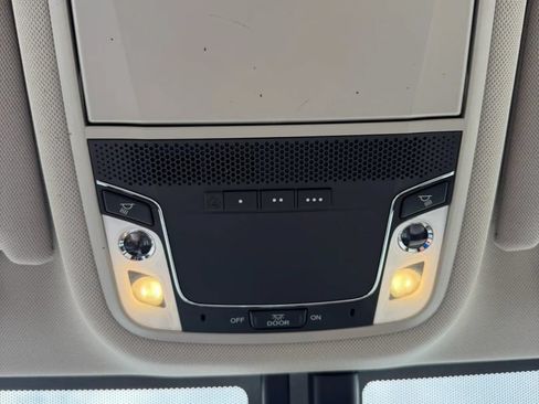 Used 2020 Honda Clarity Plug-In Hybrid image 17