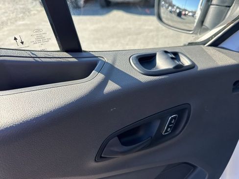 Used 2024 Ford Transit 250 Low Roof w/ Exterior Upgrade Package image 20