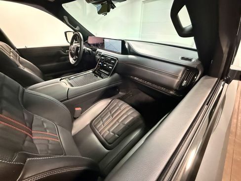 Used 2026 Nissan Armada PRO-4X AWD/4WD image 58