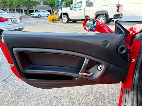 Used 2010 Ferrari California image 17