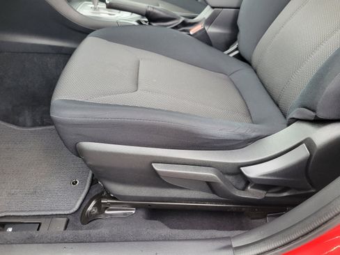 Certified 2023 Subaru Crosstrek 2.0i image 27