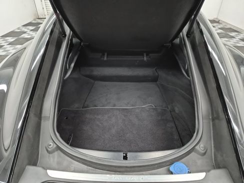 Used 2020 Jaguar F-TYPE Coupe image 9