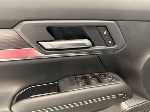 New 2026 GMC Terrain Elevation image 14