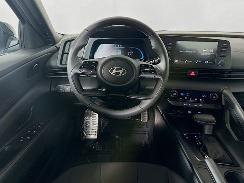 New 2025 Hyundai Elantra Sport image 20