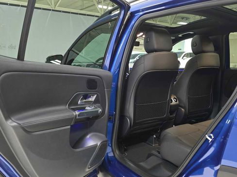 New 2026 Mercedes-Benz GLB 250 4MATIC image 15