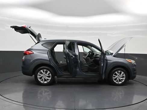 Used 2021 Hyundai Tucson Value FWD image 32