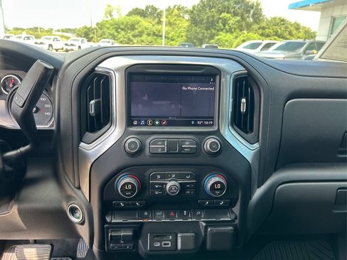 Used 2019 Chevrolet Silverado 1500 LT w/ Texas Edition RWD image 14