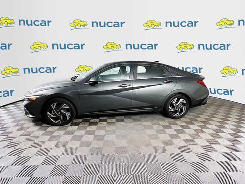 Certified 2024 Hyundai Elantra SEL w/ Convenience Package image 4