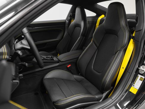 Certified 2026 Porsche 911 GT3 RWD image 5