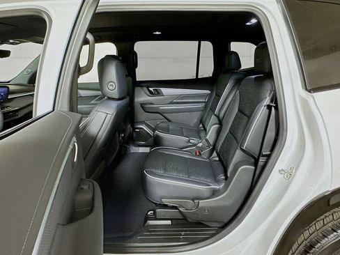 New 2026 Buick Enclave Sport Touring w/ Power Package FWD image 13