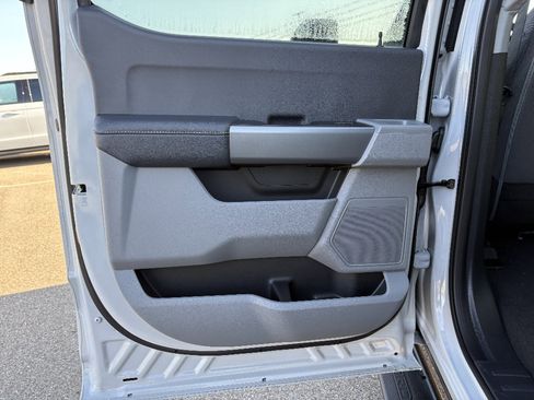 New 2026 Ford F250 XL w/ STX Appearance Package AWD/4WD image 17