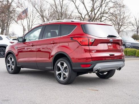 Used 2019 Ford Escape Titanium image 4