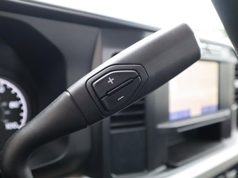 Used 2024 Ford F550 2WD Regular Cab Super Duty image 13