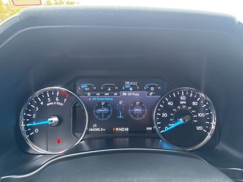 Used 2019 Ford Expedition Platinum image 15