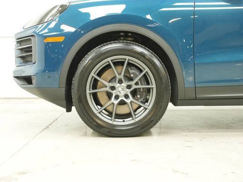 New 2026 Porsche Cayenne AWD/4WD image 41