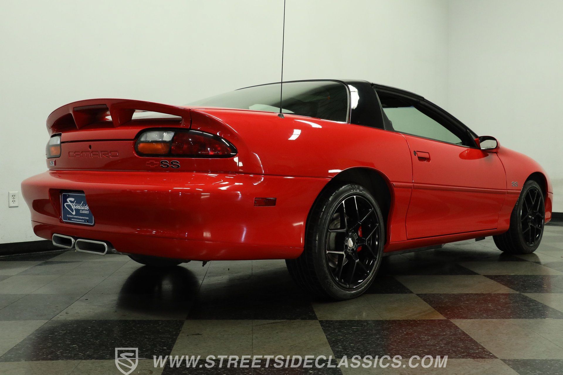 Used 2002 Chevrolet Camaro Z28 w/ SS Performance/Appearance Pkg RWD image 26
