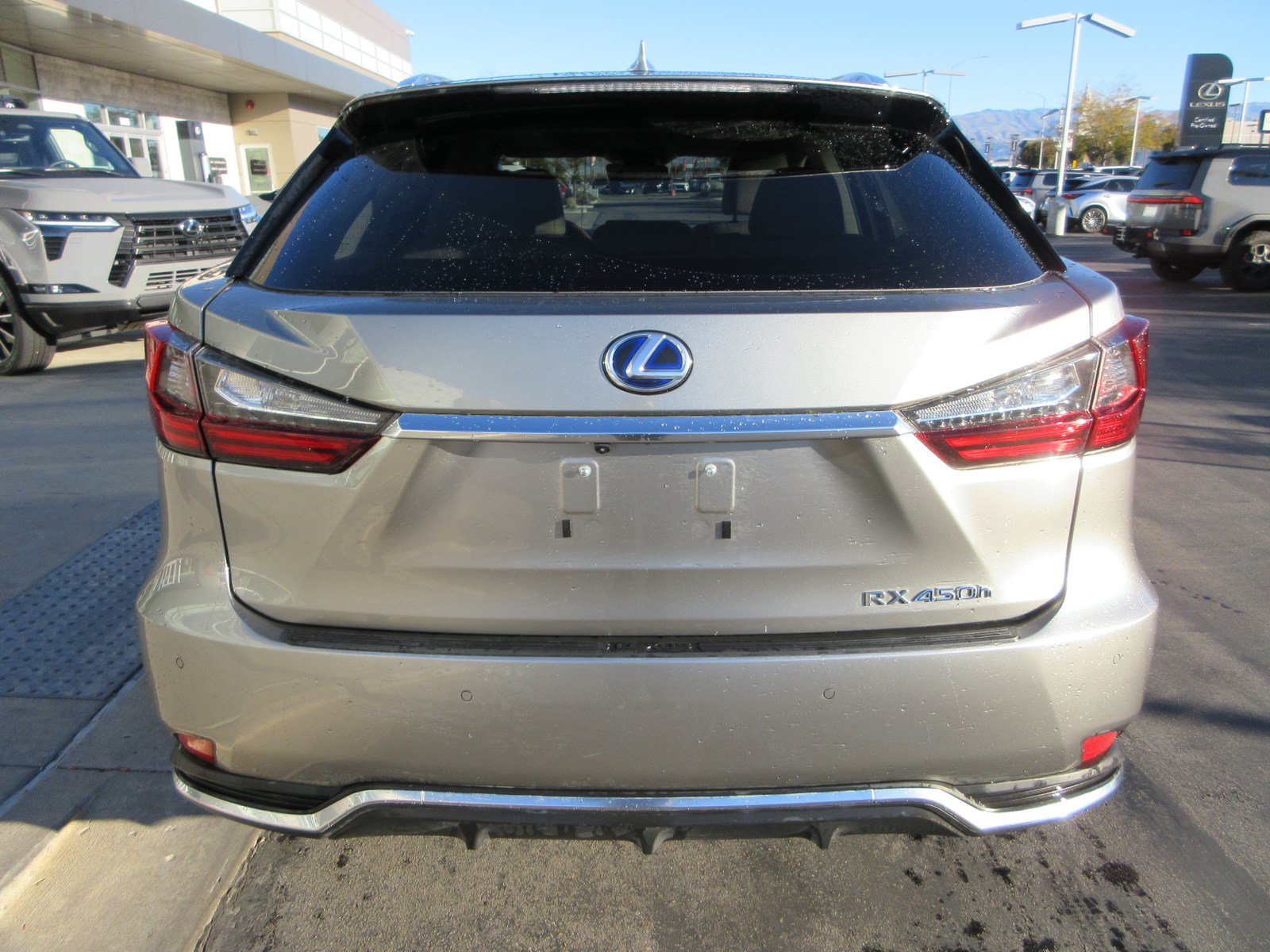 Used 2022 Lexus RX 450h AWD w/ Premium Package image 7