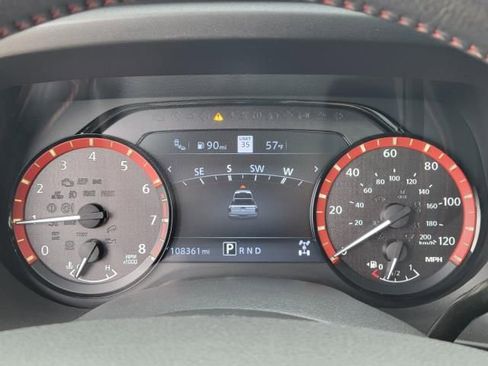 Used 2021 Nissan Titan PRO-4X AWD/4WD image 26