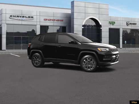New 2026 Jeep Compass Latitude AWD/4WD image 18
