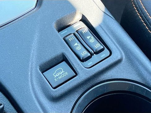 Used 2019 Subaru Crosstrek 2.0i Premium image 19