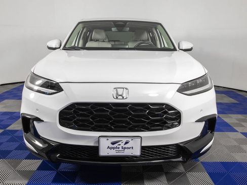 Used 2023 Honda HR-V EX-L image 3