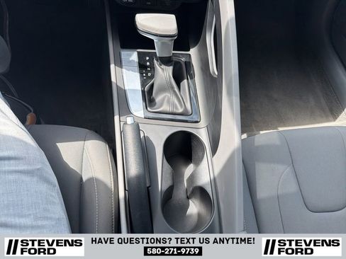 Used 2024 Hyundai Elantra SEL FWD image 20