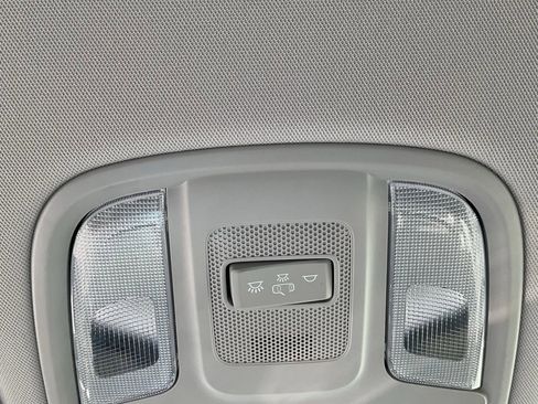 Used 2020 Kia Sportage LX image 29