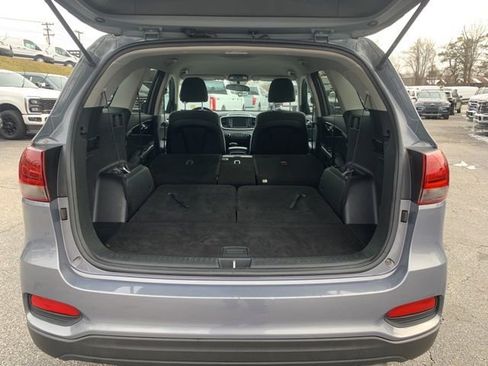 Used 2020 Kia Sorento L image 9